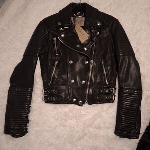 NWT BURBERRY ICONIC LEATHER JACKET sz 4